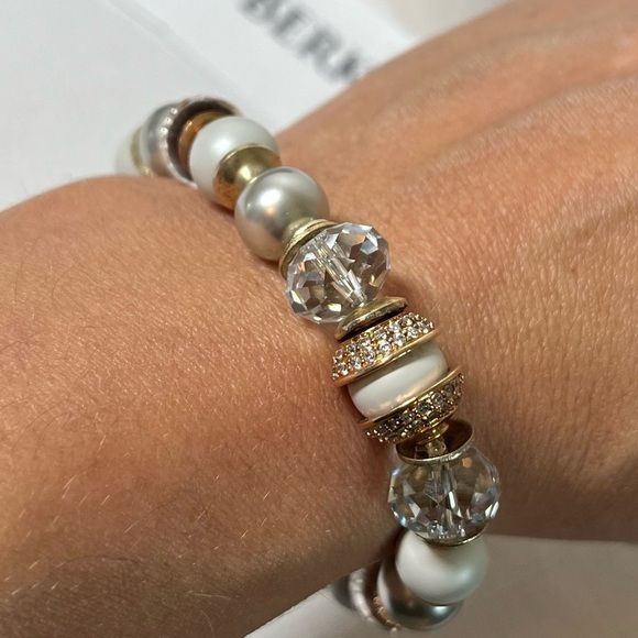 Hillberg & Berk stretch bracelet natural stones, Swarovski crystals. Versatile! - Picture 4 of 8